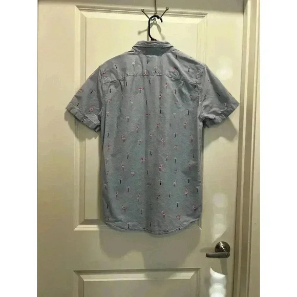 American Eagle Short Sleeve ButtonUp Flamingo Shirt Sz S Blue Pink Cotton (0189) - Picture 5 of 8